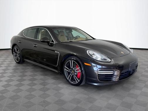 2014 Porsche Panamera Turbo