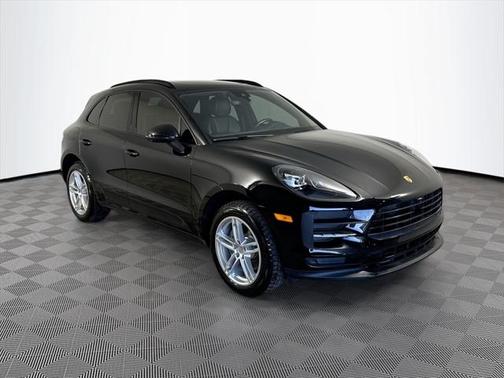 2021 Porsche Macan Base