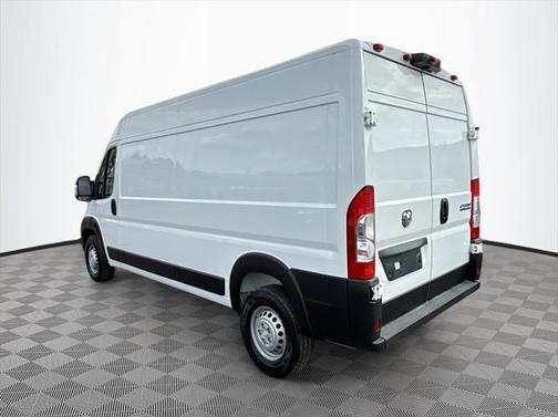 2025 RAM ProMaster 2500 Tradesman