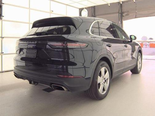 2020 Porsche Cayenne Base