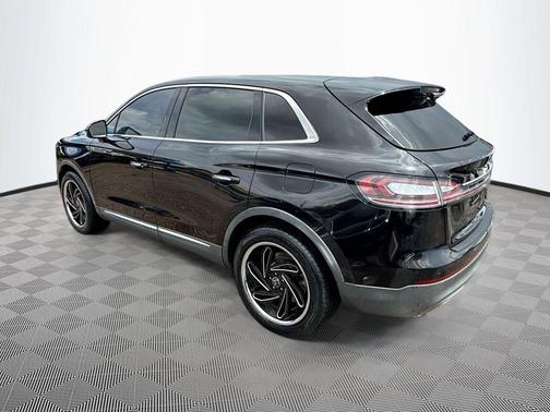 Black Metallic 2019 Lincoln Nautilus Reserve