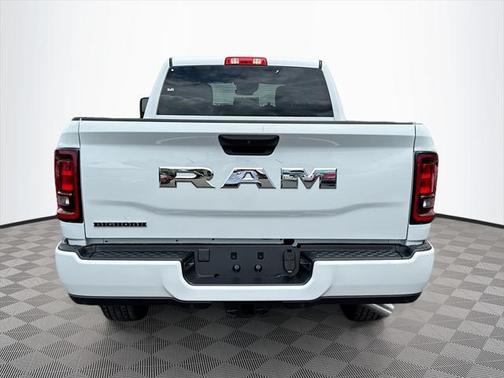 2025 RAM 2500 Big Horn Crew Cab 4x2 6'4' Box