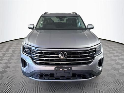 2024 Volkswagen Atlas 2.0T SE w/Technology 4MOTION