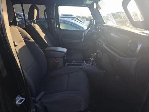 2022 Jeep Wrangler Willys