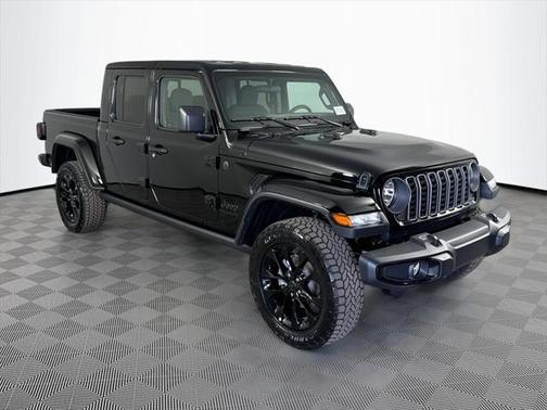 2025 Jeep Gladiator Nighthawk