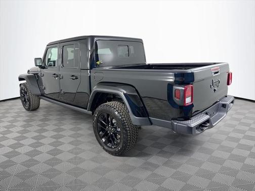 2025 Jeep Gladiator Nighthawk