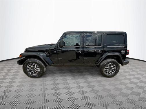 2025 Jeep Wrangler 4-Door Sahara 4x4