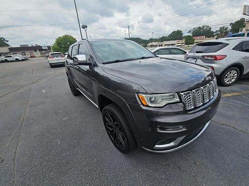 2018 Jeep Grand Cherokee Summit