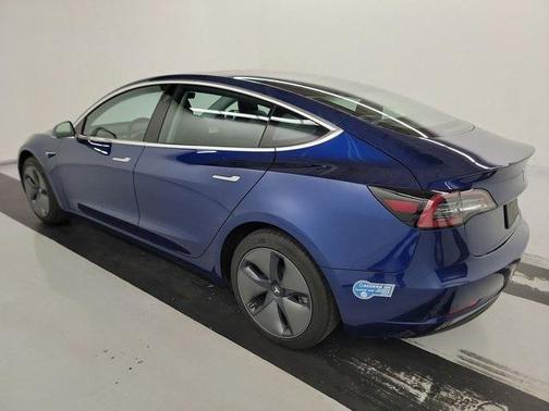 2020 Tesla Model 3 Standard Range