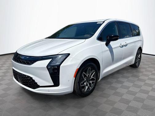 Bright White Clearcoat 2027 Chrysler Pacifica Limited