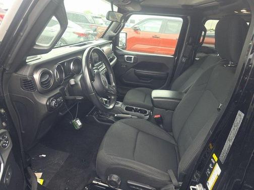 2021 Jeep Gladiator Sport S