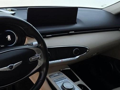 2023 Genesis GV70 2.5T AWD