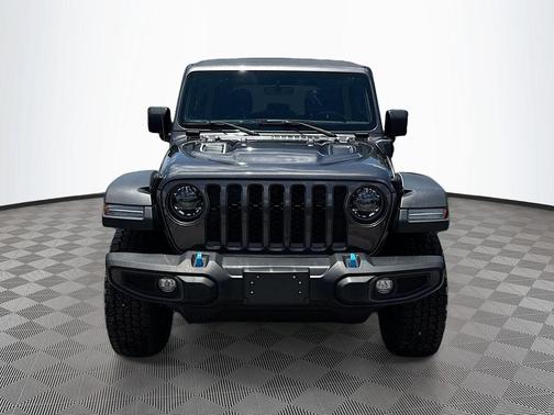 Granite Crystal Metallic Clearcoat 2023 Jeep Wrangler 4xe Rubicon