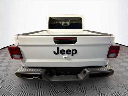 2025 Jeep Gladiator Nighthawk