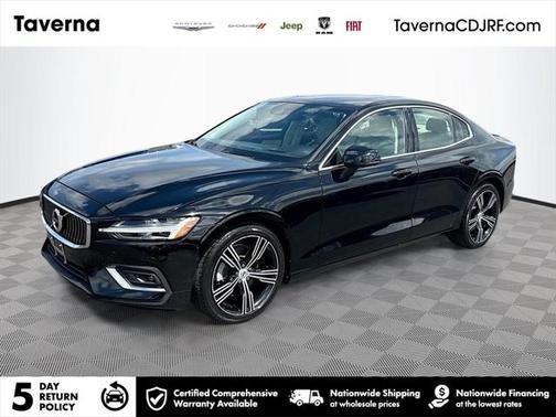 2022 Volvo S60 T5
