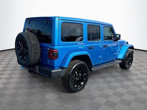 Hydro Blue Pearlcoat 2023 Jeep Wrangler 4xe Sahara