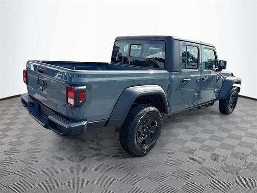 2026 Jeep Gladiator Sport