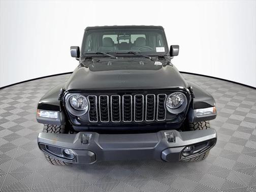 2025 Jeep Gladiator Nighthawk