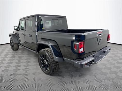2025 Jeep Gladiator Nighthawk