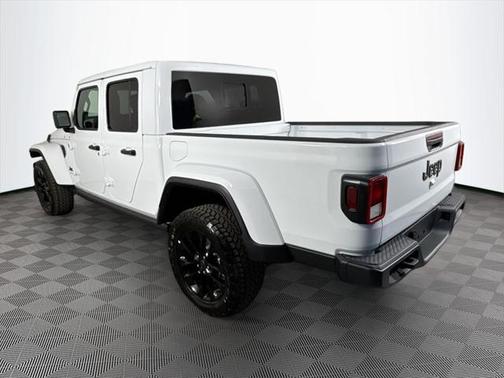 2025 Jeep Gladiator Nighthawk