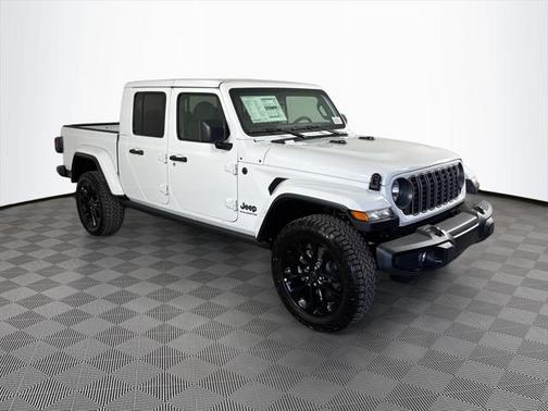 2025 Jeep Gladiator Nighthawk