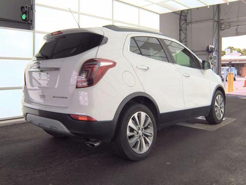 Summit White 2019 Buick Encore Preferred