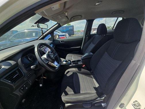 2020 Nissan Leaf SV 40 kWh
