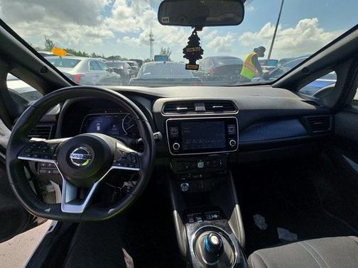 2020 Nissan Leaf SV 40 kWh