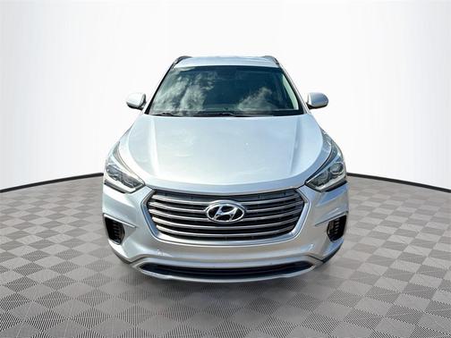 2018 Hyundai SANTA FE SE