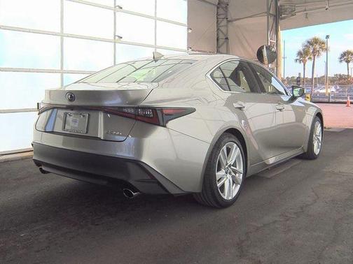 2022 Lexus IS 300 Base