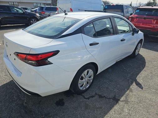 2020 Nissan Versa 1.6 S