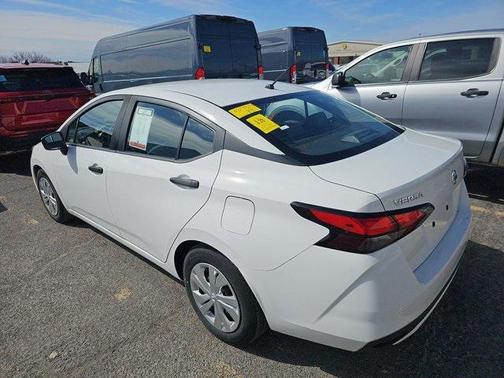 2020 Nissan Versa 1.6 S
