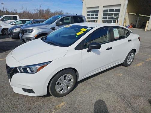 2020 Nissan Versa 1.6 S