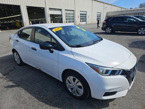 2020 Nissan Versa 1.6 S