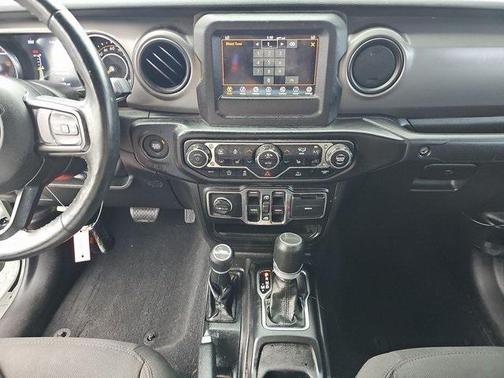 2022 Jeep Gladiator Sport S