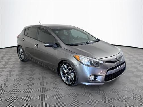 2016 Kia Forte SX