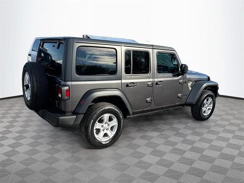 2022 Jeep Wrangler Unlimited Sport