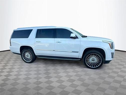 2020 Cadillac Escalade ESV Luxury
