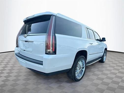 2020 Cadillac Escalade ESV Luxury