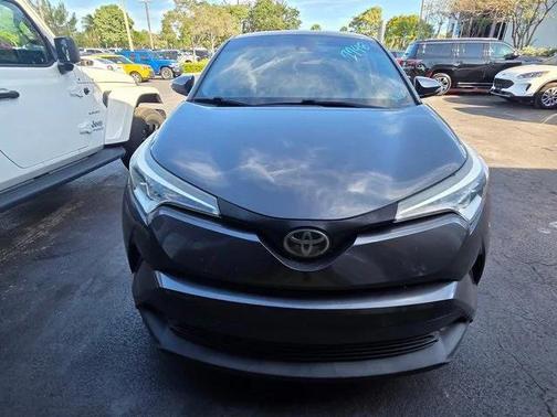 2018 Toyota C-HR XLE