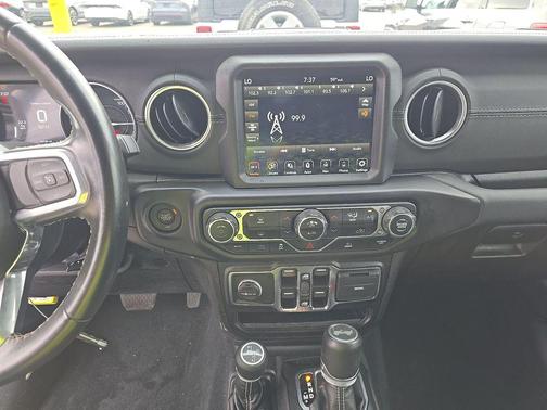 Snazzberry Pearlcoat 2022 Jeep Wrangler Unlimited 4xe Sahara