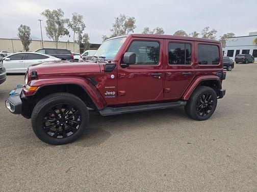 Snazzberry Pearlcoat 2022 Jeep Wrangler Unlimited 4xe Sahara