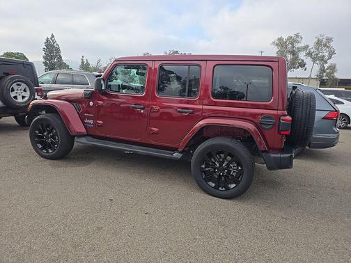 Snazzberry Pearlcoat 2022 Jeep Wrangler Unlimited 4xe Sahara