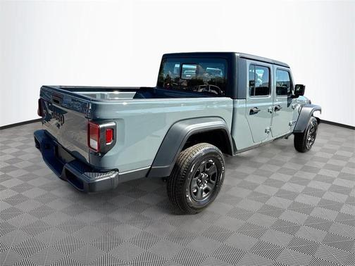 2026 Jeep Gladiator Sport