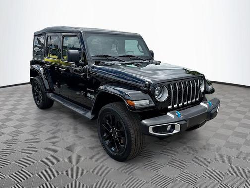 Black Clearcoat 2023 Jeep Wrangler 4xe Sahara