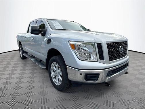 2019 Nissan Titan XD SV
