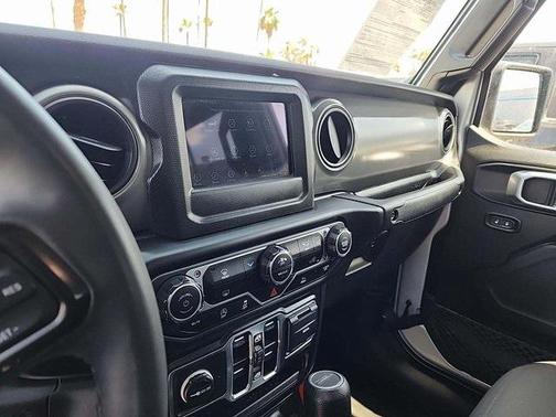 2023 Jeep Gladiator Sport S