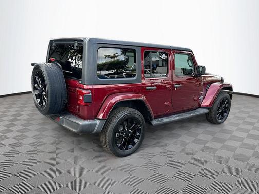 Snazzberry Pearlcoat 2022 Jeep Wrangler Unlimited 4xe Sahara