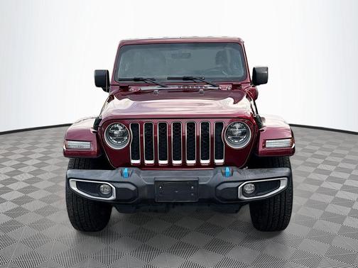 Snazzberry Pearlcoat 2022 Jeep Wrangler Unlimited 4xe Sahara
