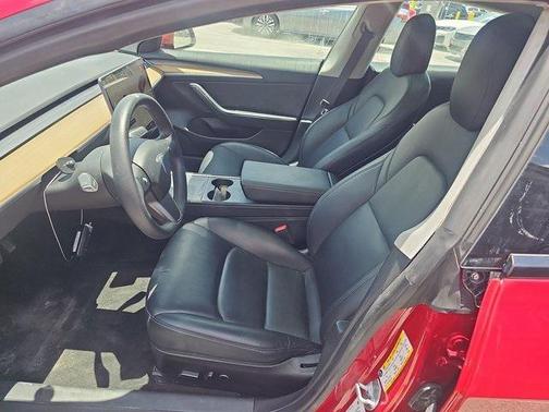 2022 Tesla Model 3 Standard Range